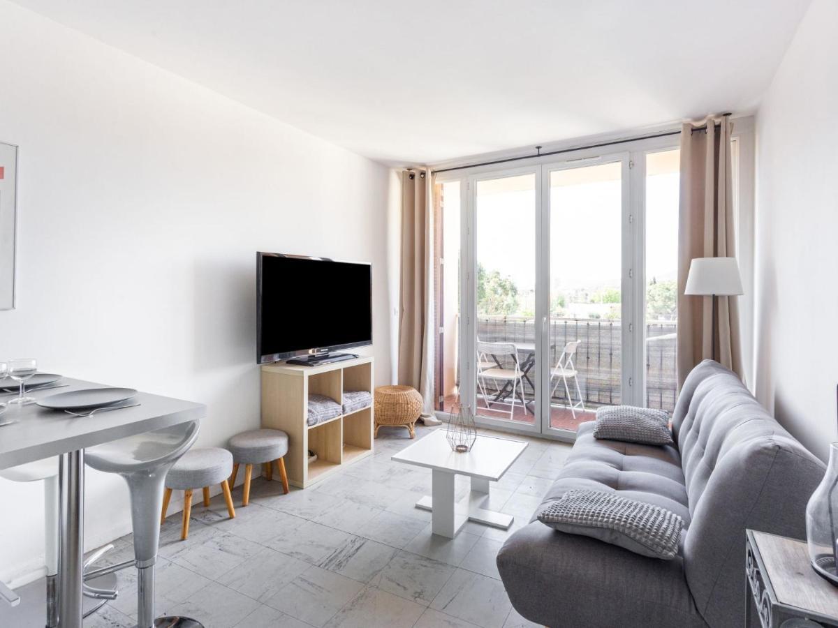Apartment Le Cormoran By Interhome Le Lavandou Bagian luar foto
