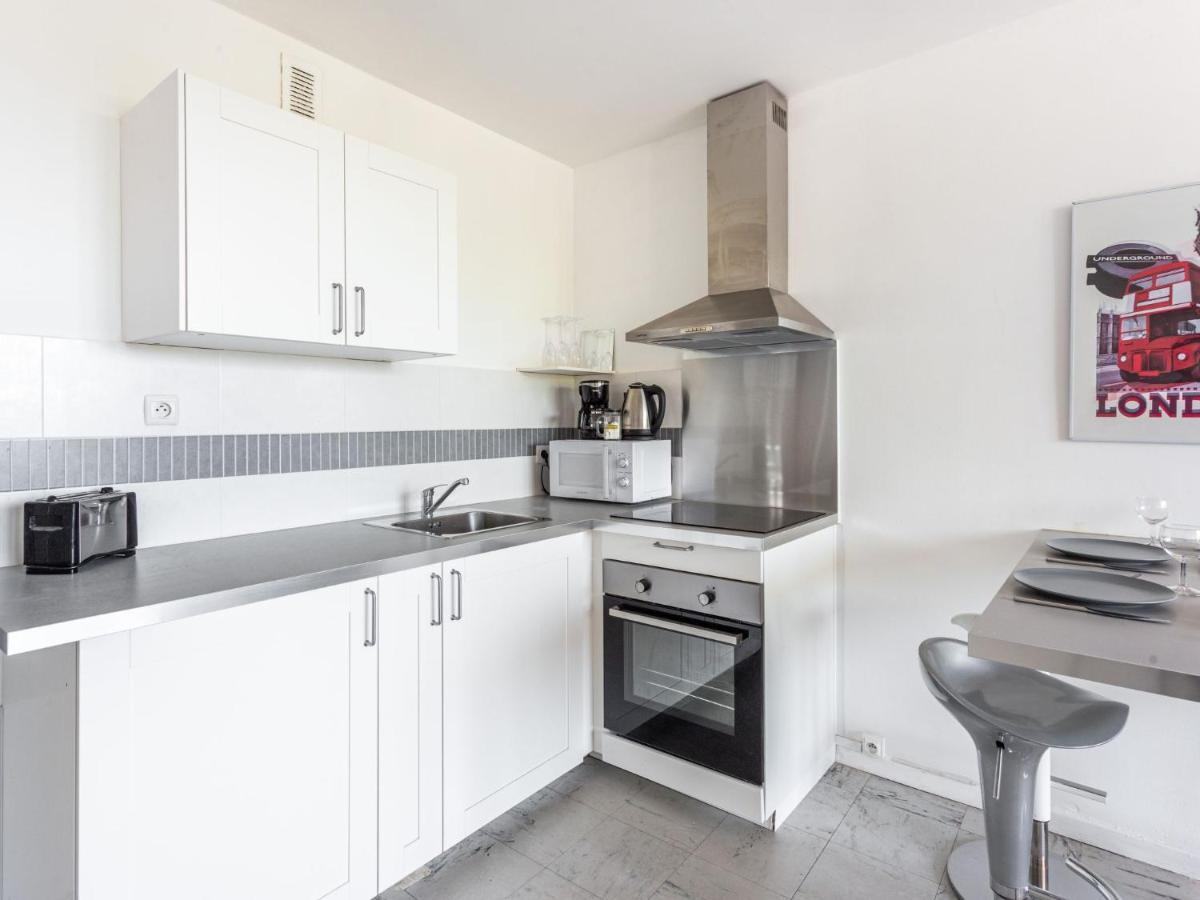 Apartment Le Cormoran By Interhome Le Lavandou Bagian luar foto