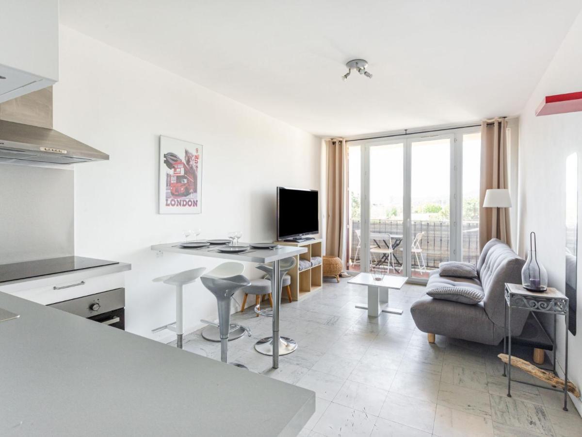 Apartment Le Cormoran By Interhome Le Lavandou Bagian luar foto