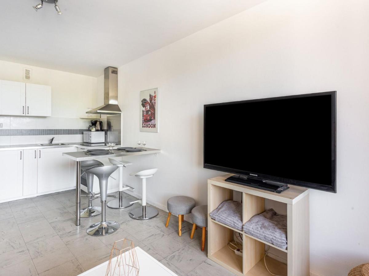 Apartment Le Cormoran By Interhome Le Lavandou Bagian luar foto