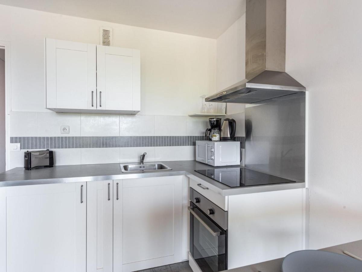 Apartment Le Cormoran By Interhome Le Lavandou Bagian luar foto