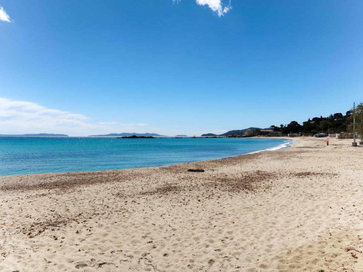 Apartment Le Cormoran By Interhome Le Lavandou Bagian luar foto